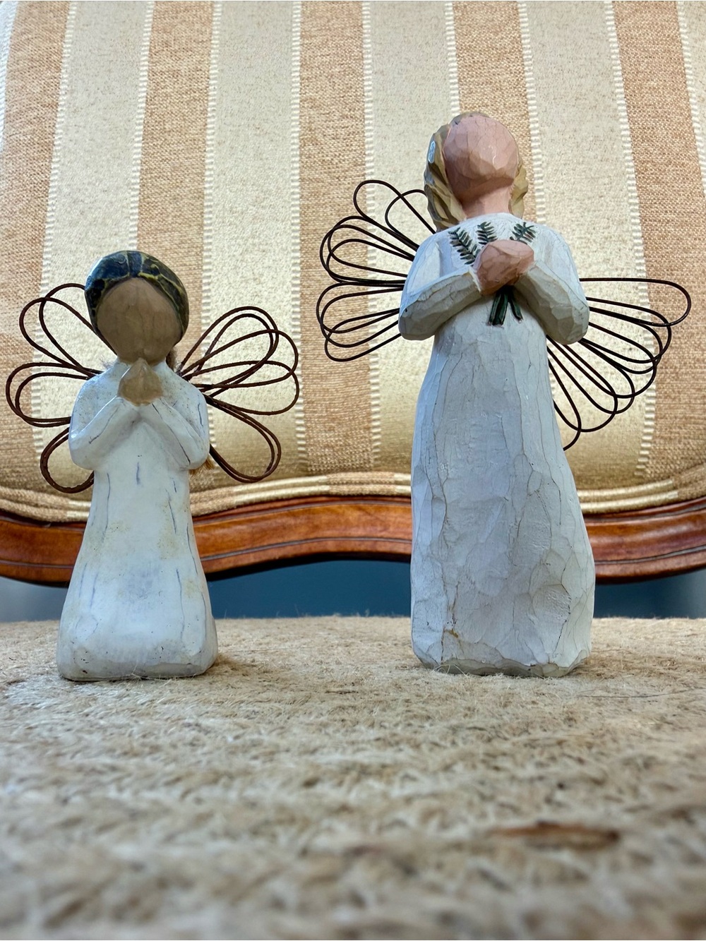 Wooden Willow Tree Angel Figurines Angel of Prayer & Remembrance 2001